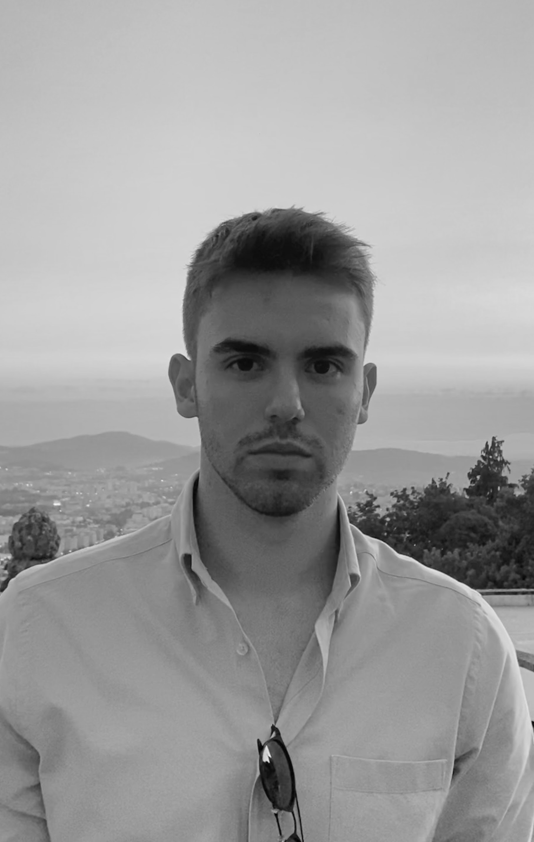 Black-and-white portrait of Tiago Soares